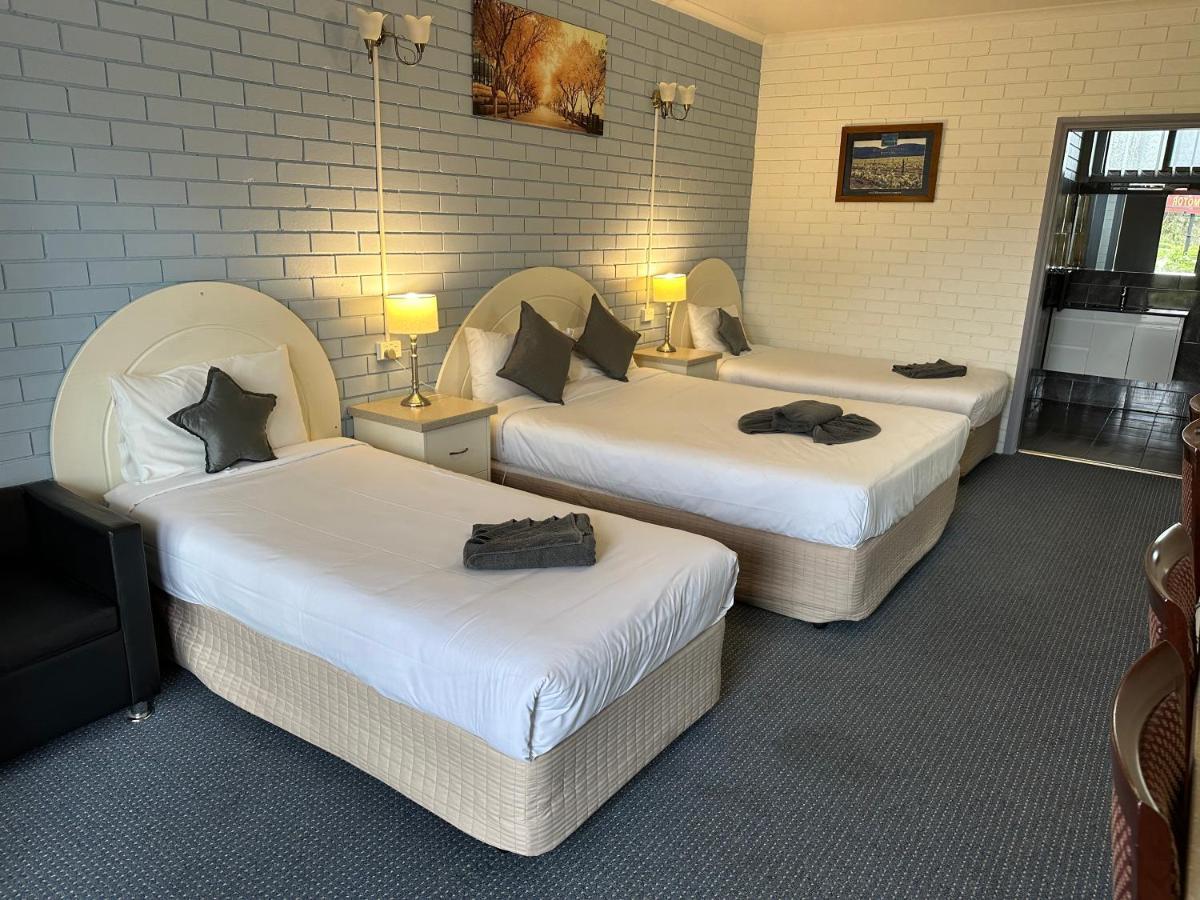 Statesman Motor Inn Арарат Екстер'єр фото