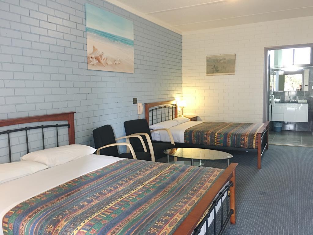 Statesman Motor Inn Арарат Екстер'єр фото