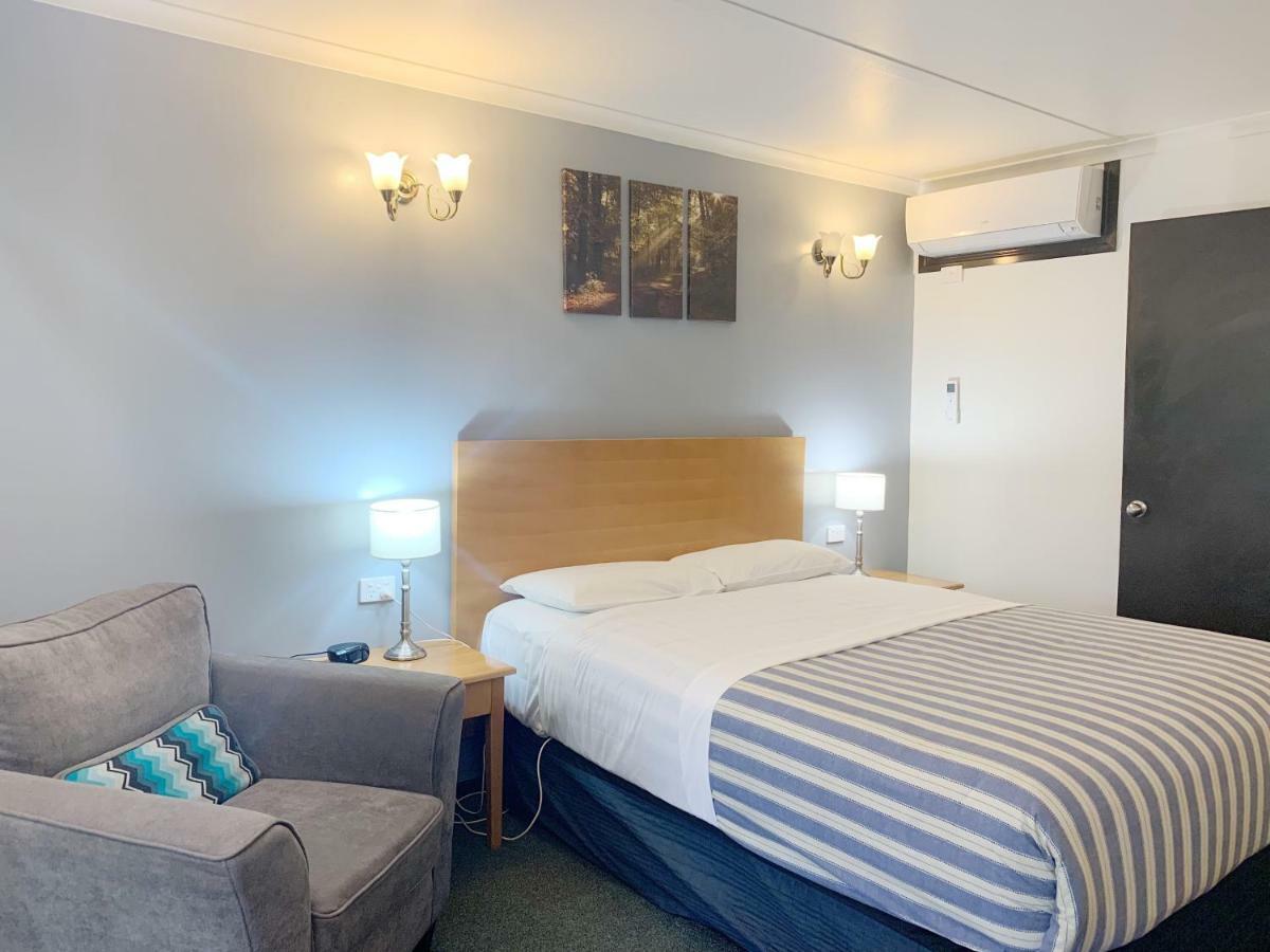 Statesman Motor Inn Арарат Екстер'єр фото