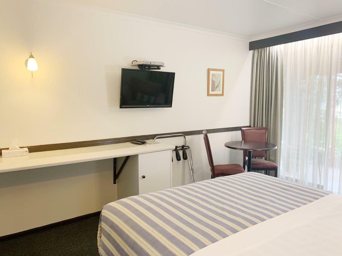 Statesman Motor Inn Арарат Екстер'єр фото